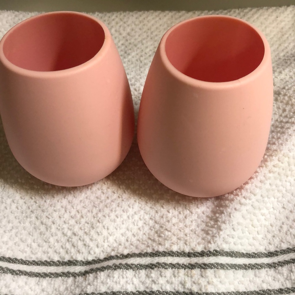 Cute silicone cups